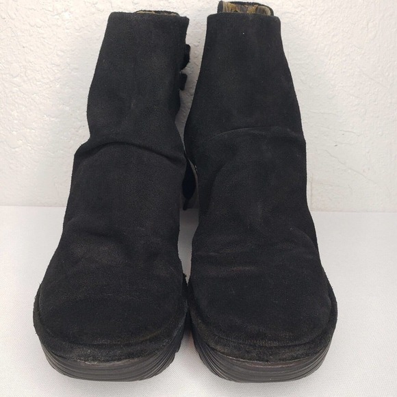 Fly London Boots Yama Wedge Ankle Bootie Black Suede Lace Up Size 38 EU 8 US - Picture 2 of 13